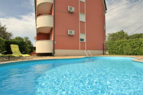 Apartment Percic with Shared Pool